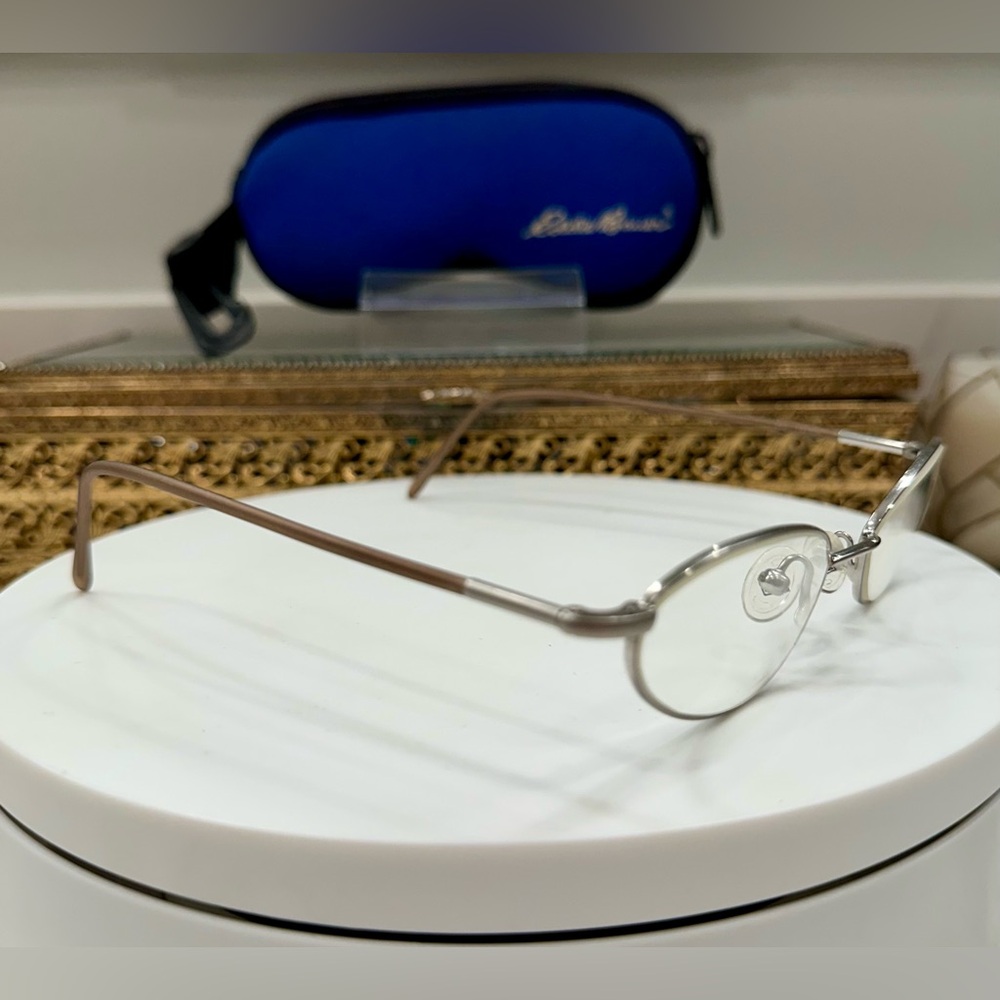 Eddie Bauer - Sausalito Slim Oval Silver/Champagne Rx Eyeglass Frames - EUC